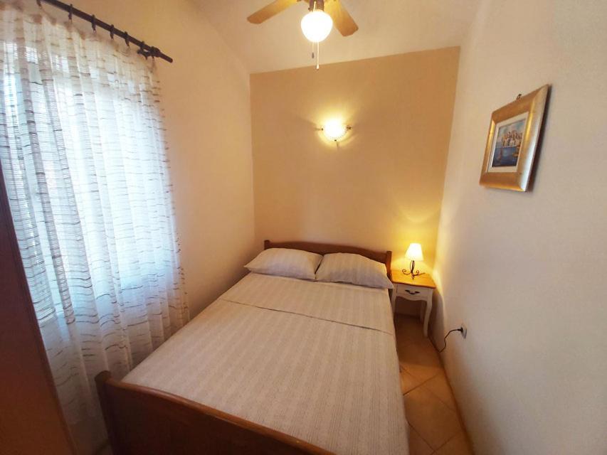 Apartments Carmen Vinisce ภายนอก รูปภาพ