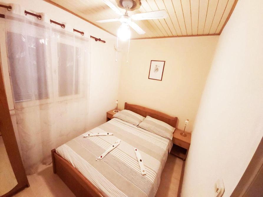 Apartments Carmen Vinisce ภายนอก รูปภาพ